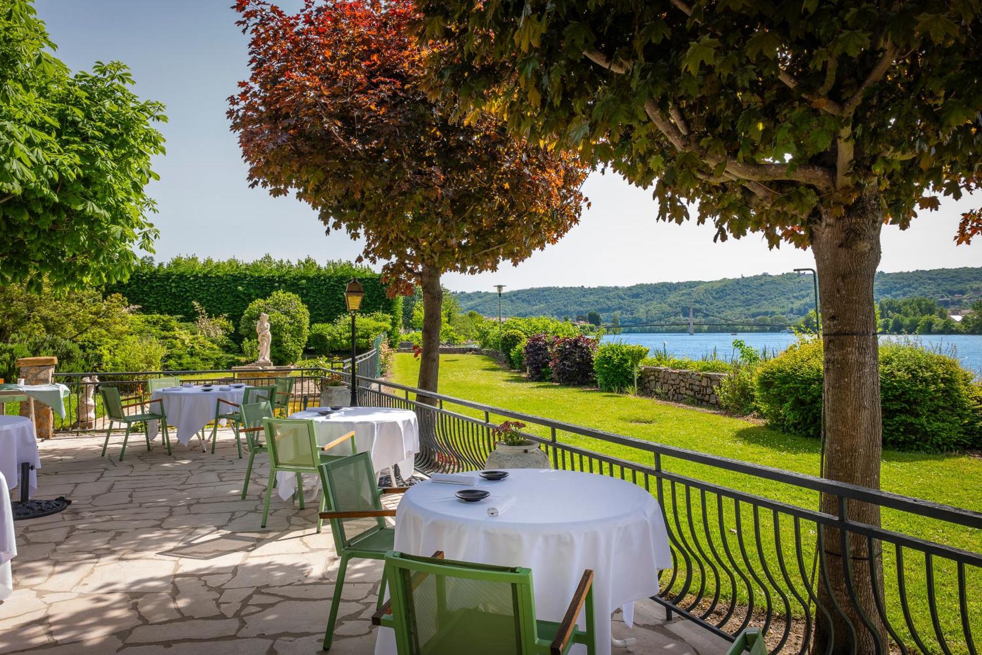 Hotel Beau Rivage Кондриё Экстерьер фото